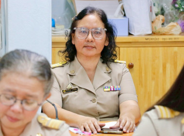 การประชุมขับเคลื่อนการปฏิบัติงานตามระบบการส่งเสริมสหกรณ์และกลุ่มเกษตรกร ประจำเดือนตุลาคม 2568 ของสำนักงานสหกรณ์จังหวัดนครศรีธรรมราช ประจำปีงบประมาณ พ.ศ.2569 วาระก่อนการประชุม ได้มีการมอบเกียรติคุณนักส่งเสริมสหกรณ์ดีเด่นและพนักงานราชการดีเด่น ประจำปี พ.ศ. ... พารามิเตอร์รูปภาพ 38